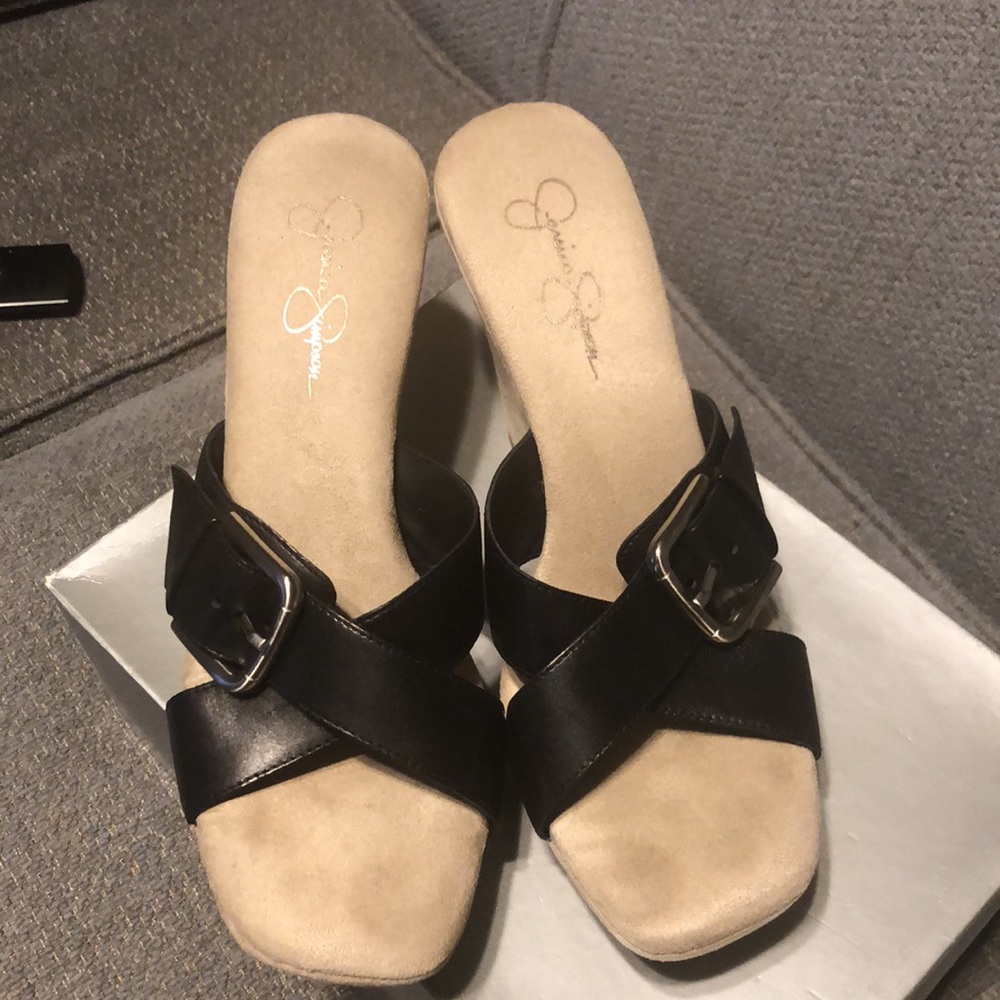 Jessica Simpson’s Wedge Sandal